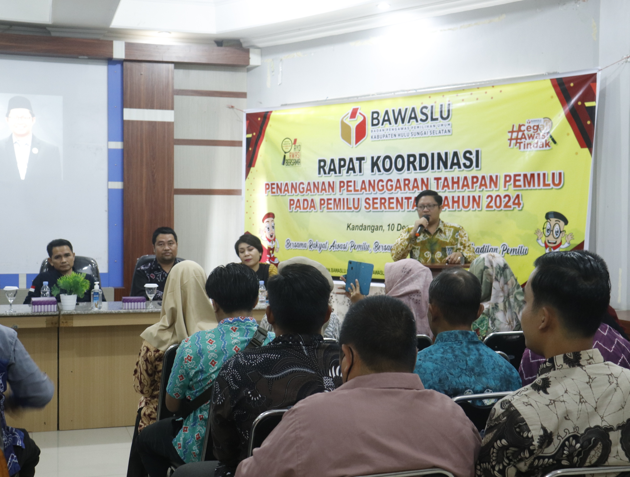 Bawaslu HSS gelar Rapat Koordinasi Penanganan Pelanggaran Tahapan Pemilu pada pemilu serentak tahun 2024