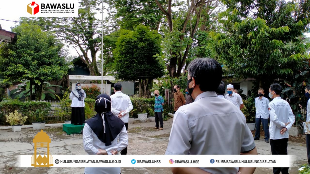 Gerakan Coklit Serentak :  Bawaslu HSS Evaluasi Pelaksanaan Coklit Tiga Hari Pertama