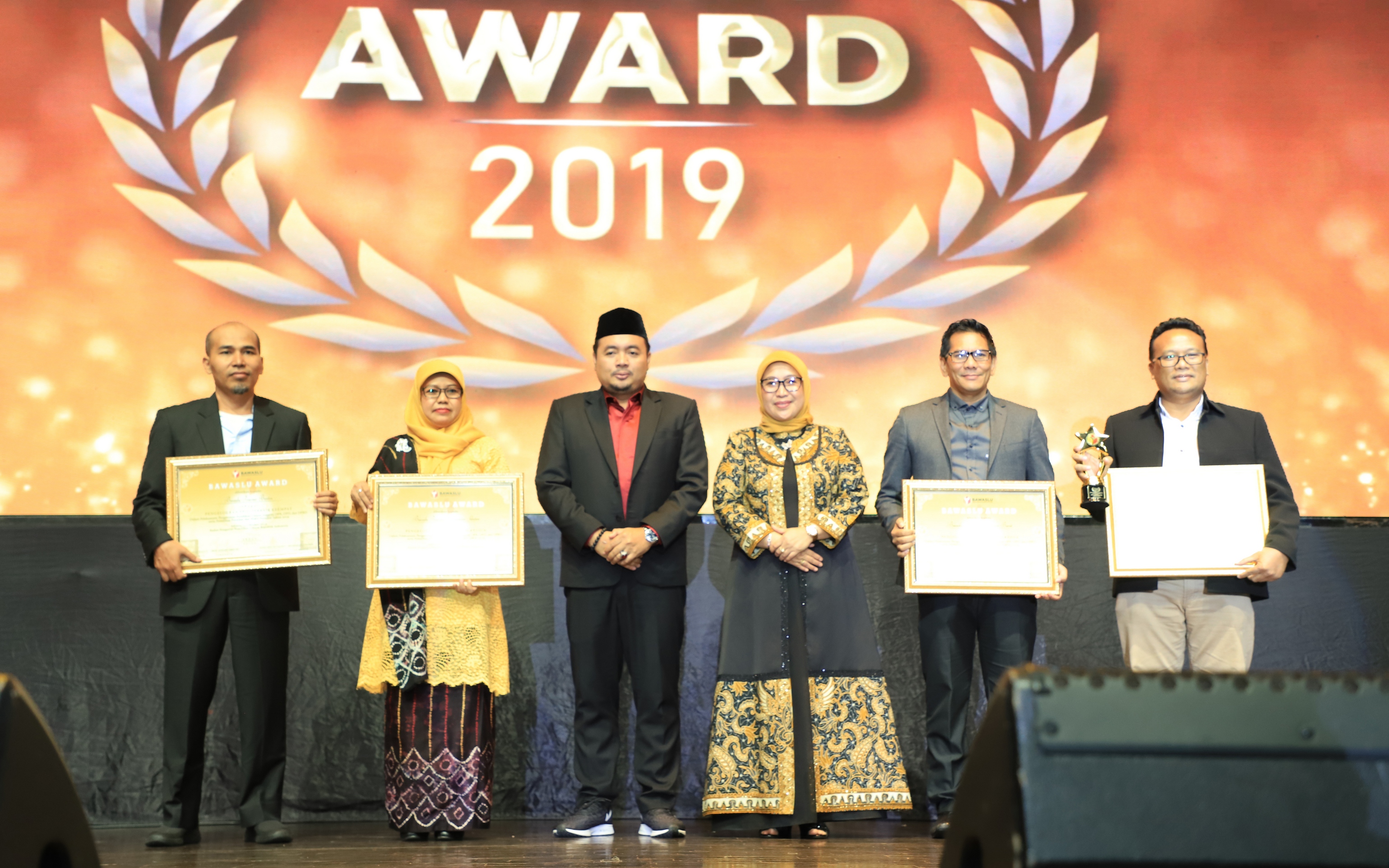 Tanpa diduga Dua Penghargaan diraih Bawaslu Kalsel
