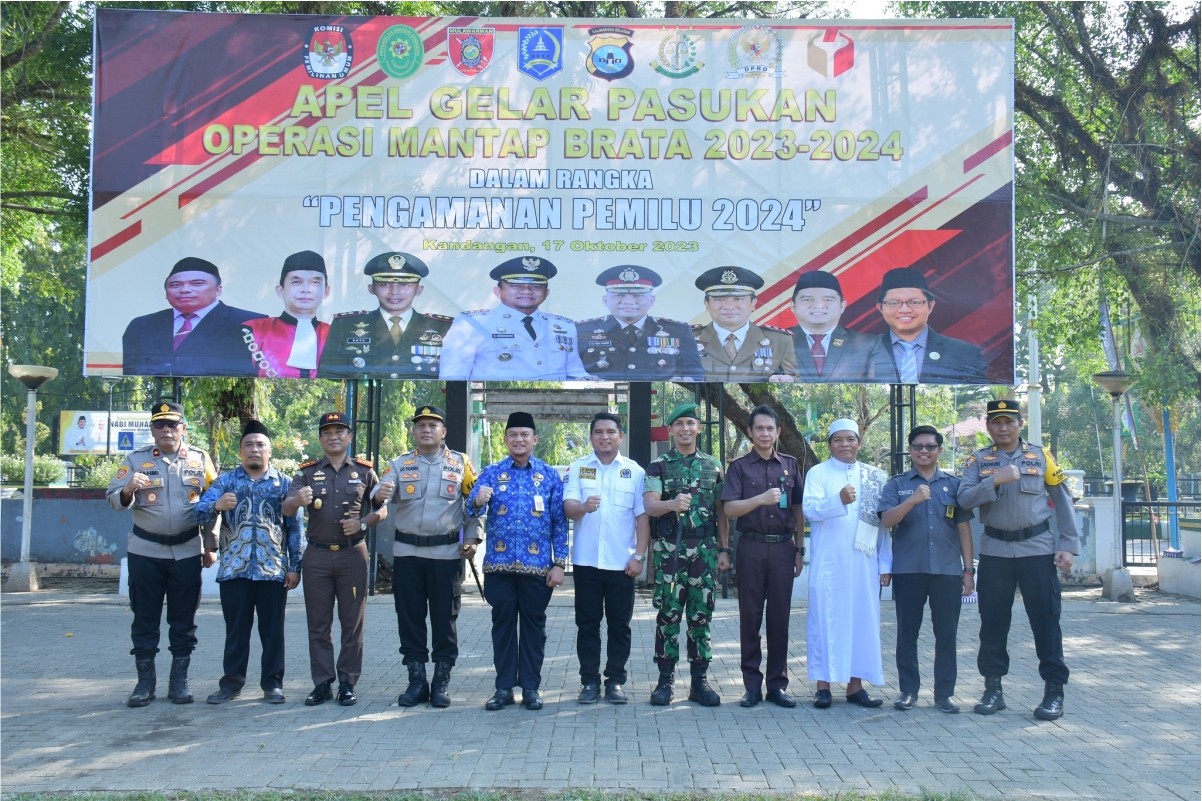 Apel Gelar Pasukan Operasi Mantap Brata 2023-2024, Siap Mengamankan Pemilu 2024.