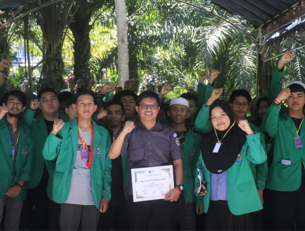Bawaslu HSS Sampaikan Pentingnya Peranan Mahasiswa untuk Ikut Menyukseskan Pemilu 2024 Mendatang.