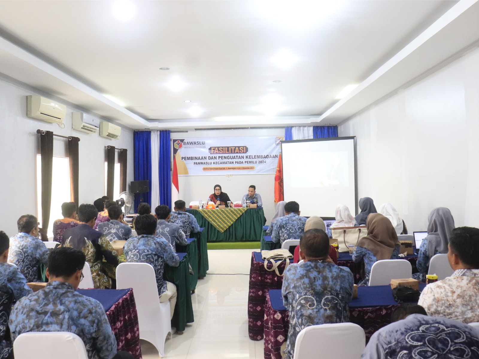 Bawaslu Bekali Panwaslu Kecamatan Melalui Studi Kasus Temuan dan Laporan Pelanggaran Pemilu.