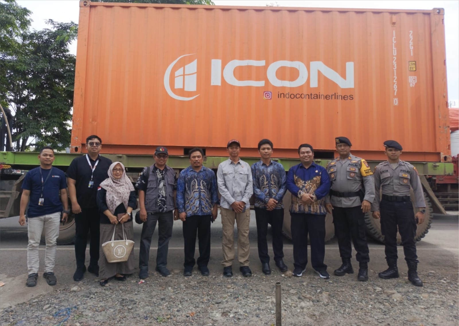 Logistik Surat Suara Tiba, Bawaslu HSS Lakukan Pengawasan