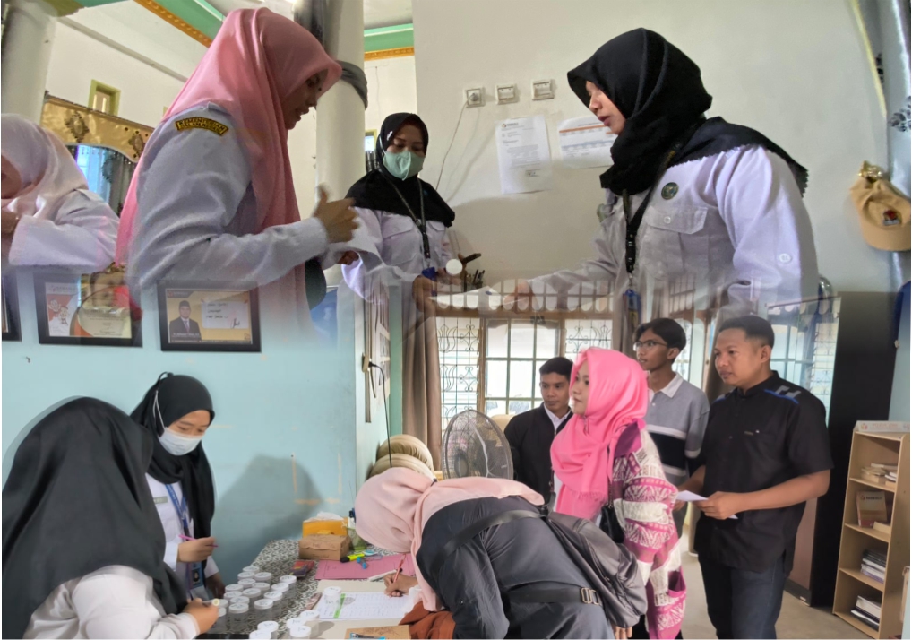 Calon Terlantik Pengawas Kelurahan/Desa Jalani Tes Bebas Narkoba