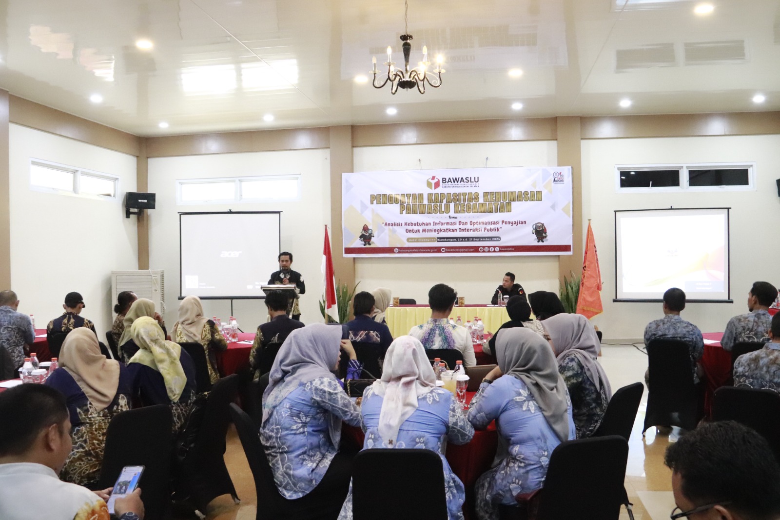 Optimalkan Penyajian Informasi, Bawaslu Tingkatkan Kapasitas Kehumasan Panwaslu Kecamatan se-HSS