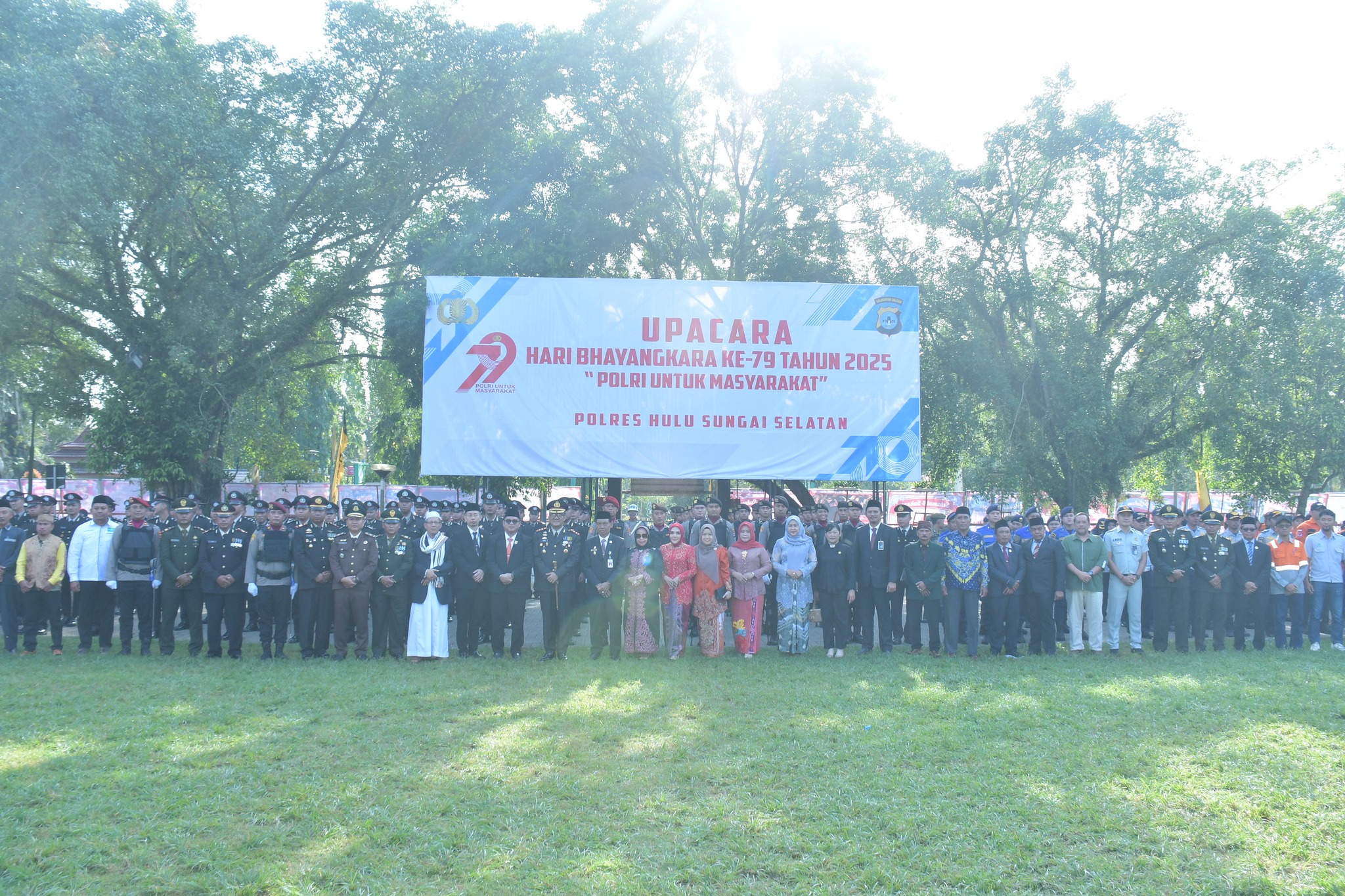 Bawaslu HSS Hadiri Peringatan Hari Ulang Tahun (HUT) Bhayangkara Ke-79