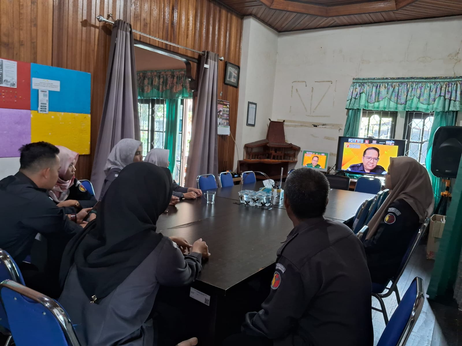 Rapat Koordinasi Kesekretariatan Perkuat Sinergi Bawaslu se-Kalimantan Selatan