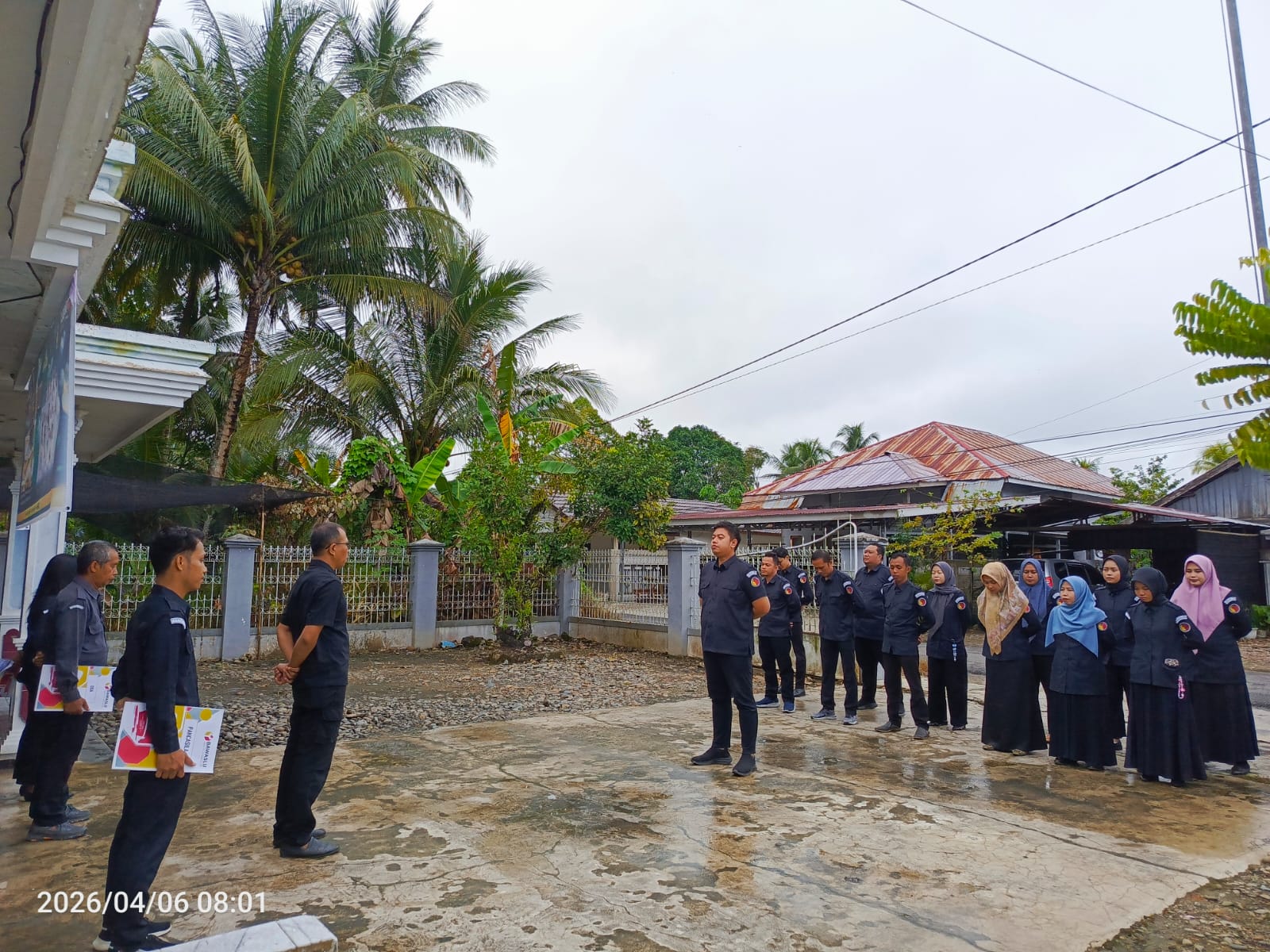 Apel pagi senin, Kamaludin tekankan kekompakan, disiplin, dan kesehatan kerja