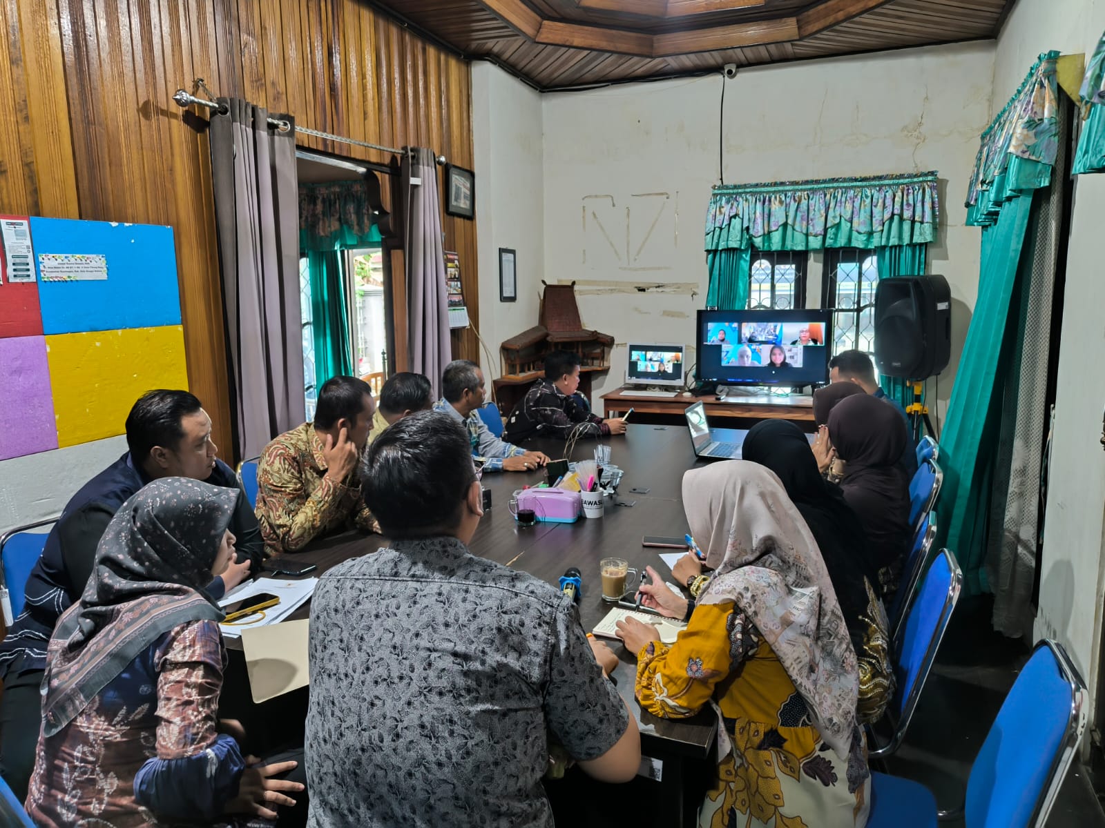 Perkuat Koordinasi Internal, Bawaslu HSS Matangkan Persiapan HUT Ke-18 Bawaslu RI