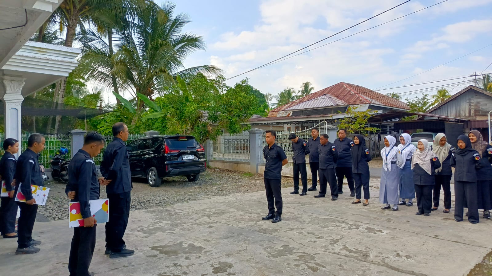 Apel Pagi Jadi Pengingat Disiplin Jalankan Program Kerja Bawaslu HSS