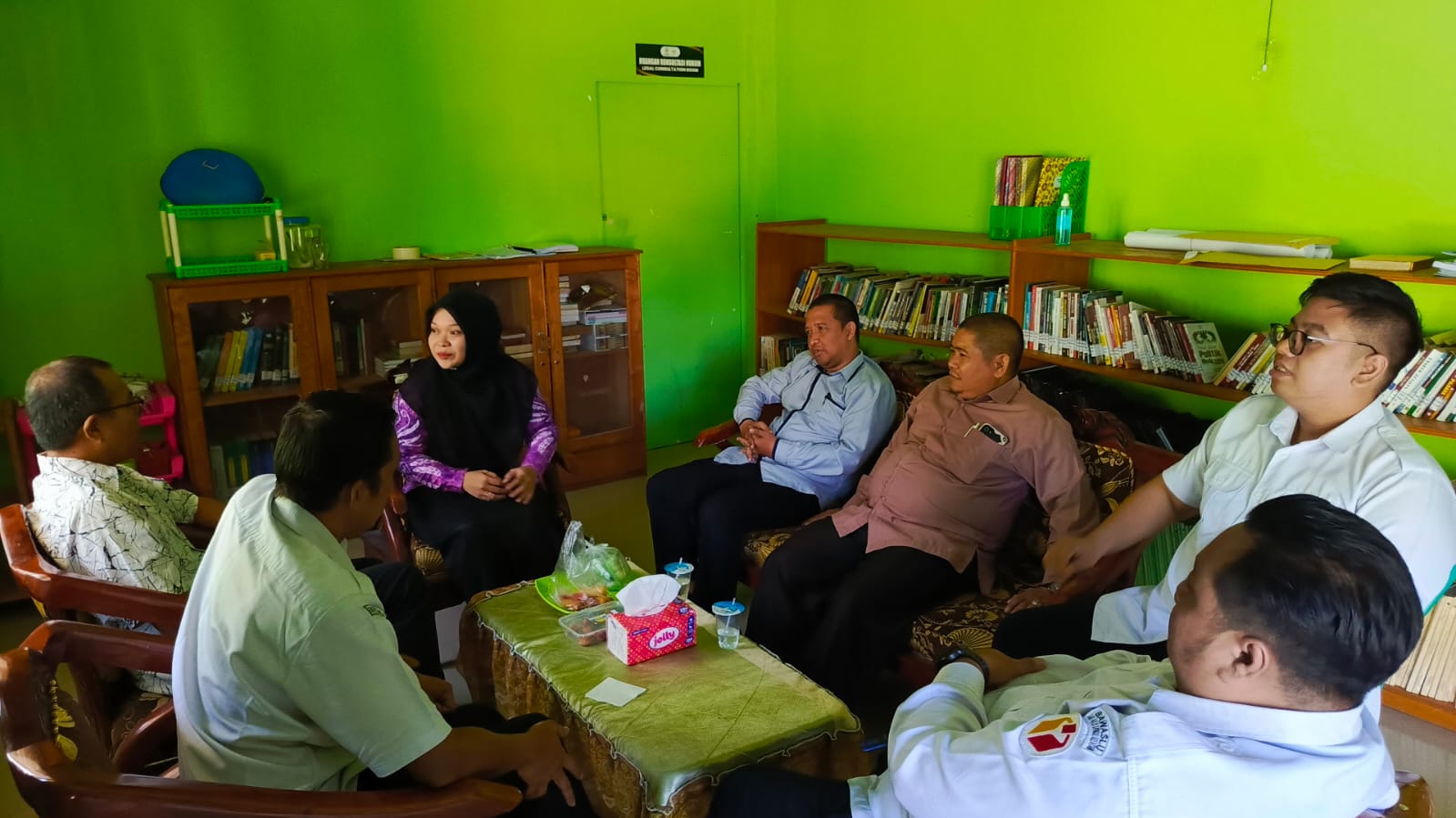 Bawaslu HSS Ajak Mahasiswa Berkontribusi melalui Kompetisi Debat Penegakan Hukum Pemilu VI