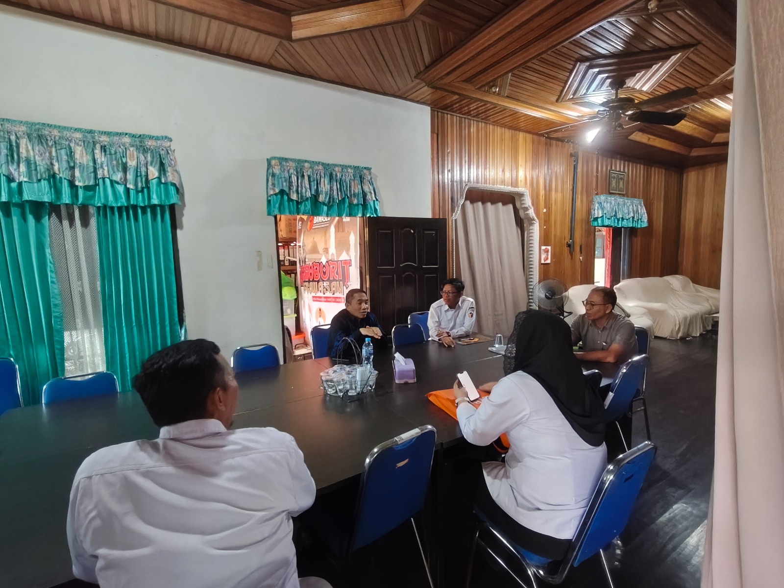 Jaga Koordinasi, Bawaslu RI Silaturahmi ke Bawaslu HSS