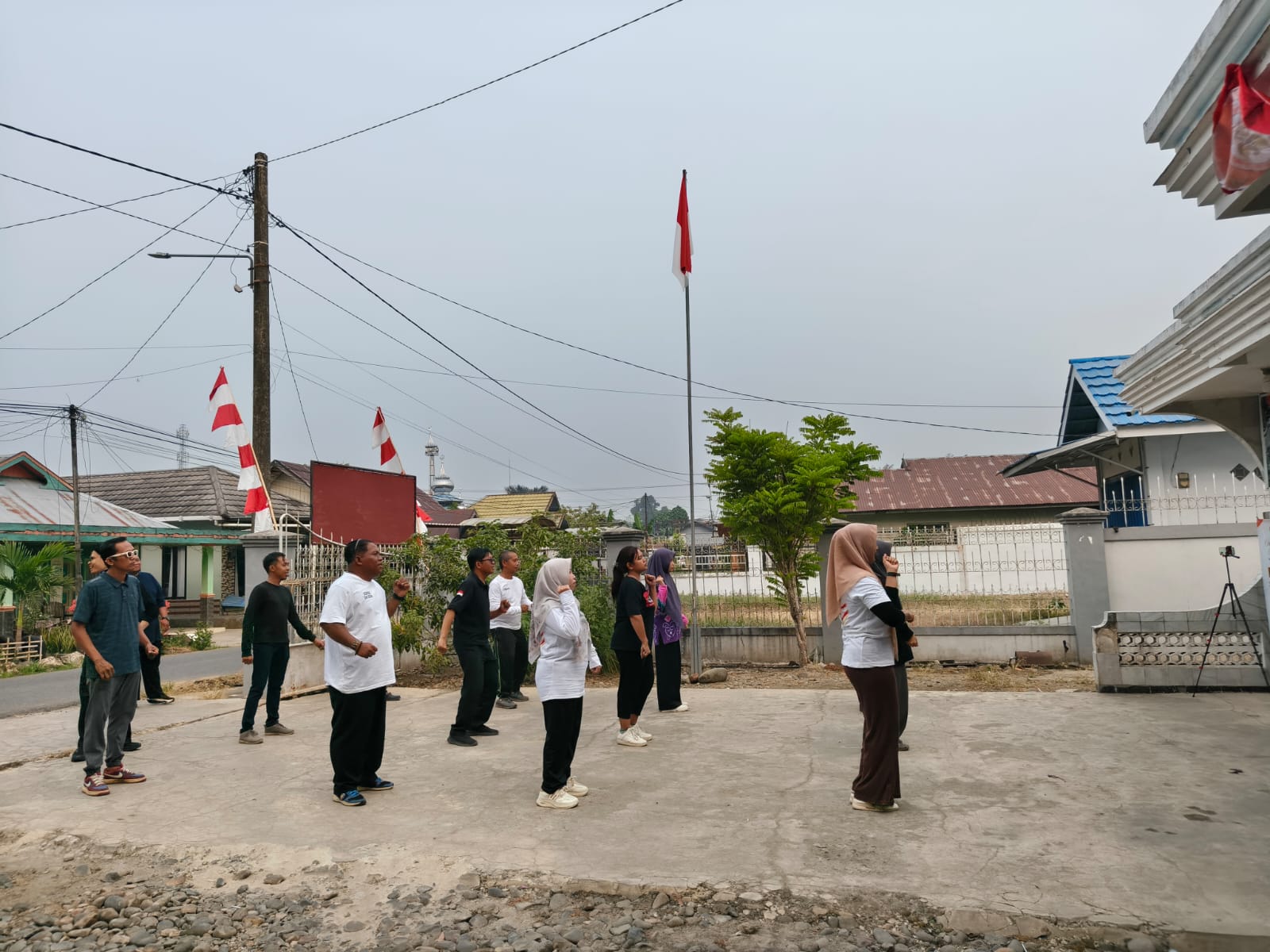 Saat Jajaran Bawaslu HSS Bergerak Bersama