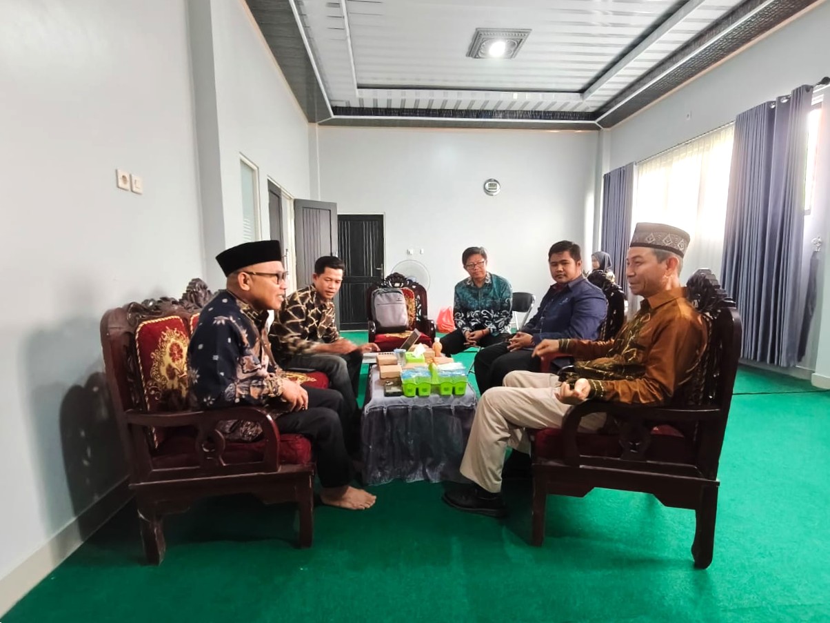 Bawaslu HSS Dukung Penguatan Mutu Pendidikan di IAI Darul Ulum Kandangan
