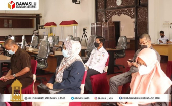 BawasluHSS Hadiri Rapat Paripurna DPRD kabupaten Hulu Sungai Selatan