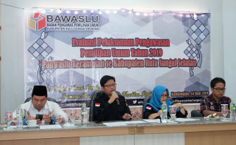 Rapat Evaluasi Pengawasan Pemilu 2019 Bersama Panwascam se Kab.HSS