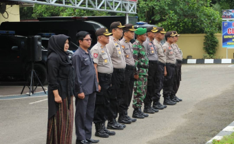 Apel Pergeseran Petugas Pengaman TPS