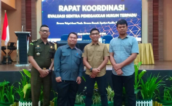 BawasluHSS menghadiri Rapat Evaluasi Sentra Gakkumdu