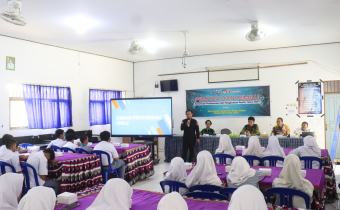 Bawaslu Berikan Edukasi Kepemiluan bagi Pemilih Pemula.