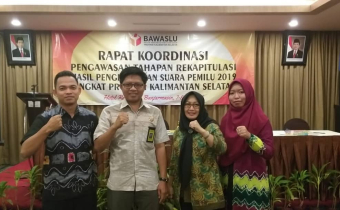 Rapat Pengawasan Tahapan Rekapitulasi