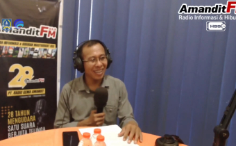 Bawaslu HSS hadiri program radio Bupati menjawab di Stasiun Radio Amandit FM 93,3 Kandangan
