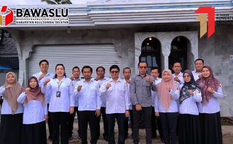Bawaslu Kabupaten Hulu Sungai Selatan Gelar Apel Peringatan HUT Ke-17 Bawaslu