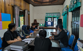 Bawaslu HSS Ikuti Rapat Zoom Bahas Riset Publik, PDPB, dan Saka Adhyasta