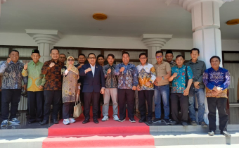 Bawaslu HSS Hadiri Kuliah Umum IAI Darul Ulum Kandangan