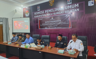 Melalui Sipol, Bawaslu HSS Pastikan Pemutakhiran Data Partai Politik Berjalan Sesuai Ketentuan