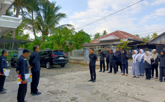 Apel Pagi Jadi Pengingat Disiplin Jalankan Program Kerja Bawaslu HSS