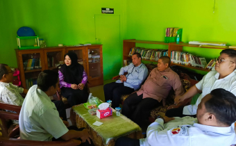 Bawaslu HSS Ajak Mahasiswa Berkontribusi melalui Kompetisi Debat Penegakan Hukum Pemilu VI